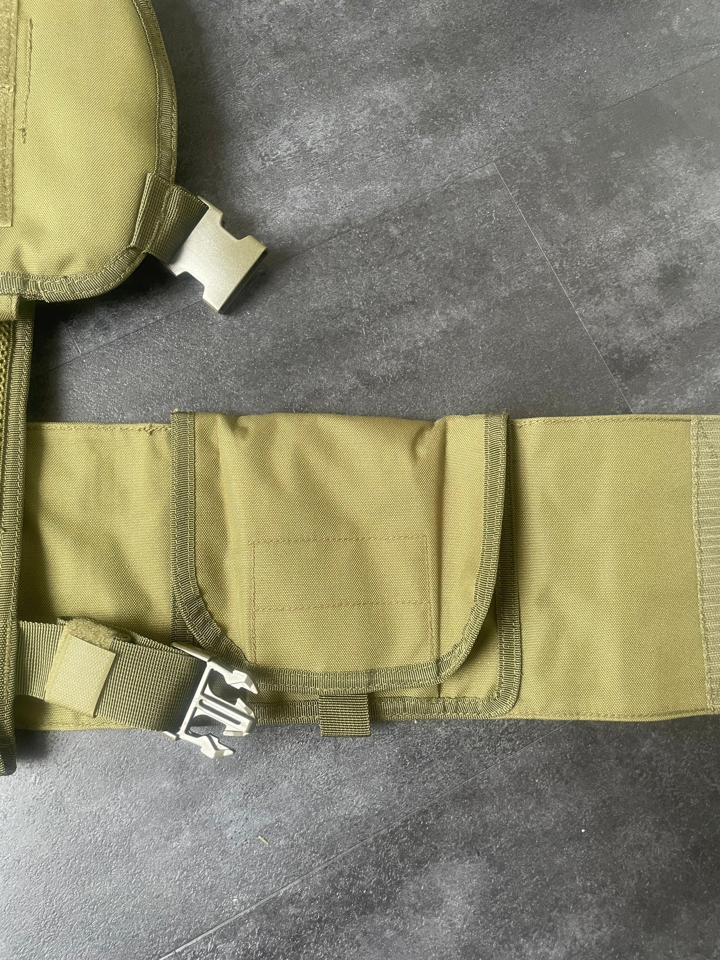 Plate Carrier – Olive (2nd Life | NEU)